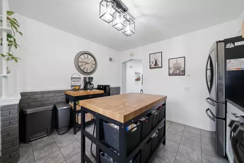 Kitchen - 2309 S 23rd Ave, Broadview, IL 60155 photo 3 of 4