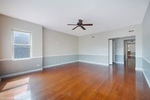 Living - 2511 E 76th St #3, Chicago, IL 60649 photo 3 of 5