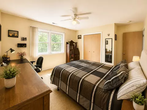 Bedroom - 697 Kristy Ln, Wheeling, IL 60090 photo 6 of 7