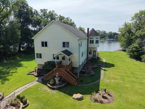 Exterior - 1301 Tower Ln, Cary, IL 60013 photo 1 of 8