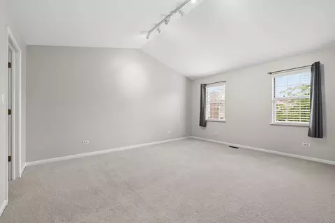 Bedroom - 97 Cammeron Ct, Aurora, IL 60504 photo 1 of 5