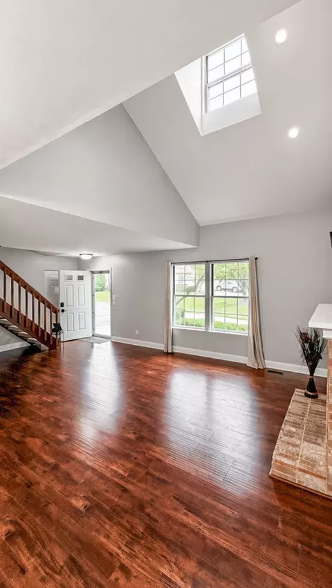 Living - 97 Cammeron Ct, Aurora, IL 60504 photo 1 of 4