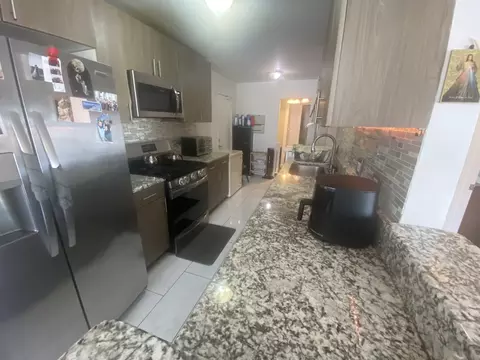 Kitchen - 9581 Dee Rd #2L, Des Plaines, IL 60016 photo 1 of 6
