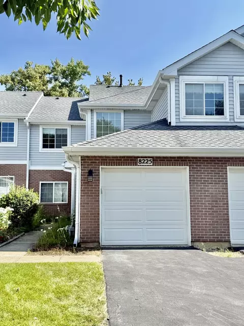 8225 Ripple Ridge Dr #8225, Darien, IL 60561