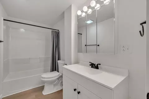 Bath - 3230 40th St, Moline, IL 61265 photo 1 of 2