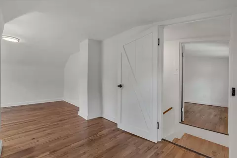 Entry Way - 3230 40th St, Moline, IL 61265 photo 3 of 3