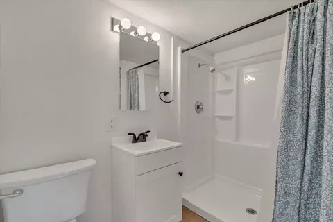Bath - 3230 40th St, Moline, IL 61265 photo 2 of 2