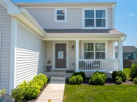 1004 Daniel St, Plano, IL 60545 photo 2