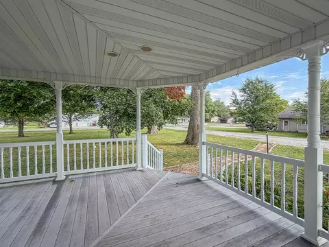 Exterior - 220 E 4th St, Arcola, IL 61910 photo 10 of 23