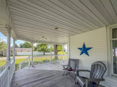 Exterior - 220 E 4th St, Arcola, IL 61910 photo 8 of 23