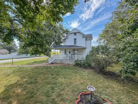 Other - 220 E 4th St, Arcola, IL 61910 photo 1 of 7