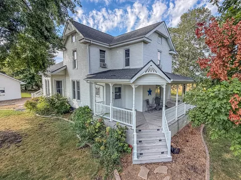 Exterior - 220 E 4th St, Arcola, IL 61910 photo 5 of 23