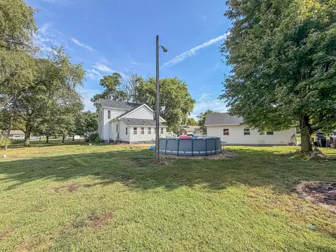 Exterior - 220 E 4th St, Arcola, IL 61910 photo 20 of 23