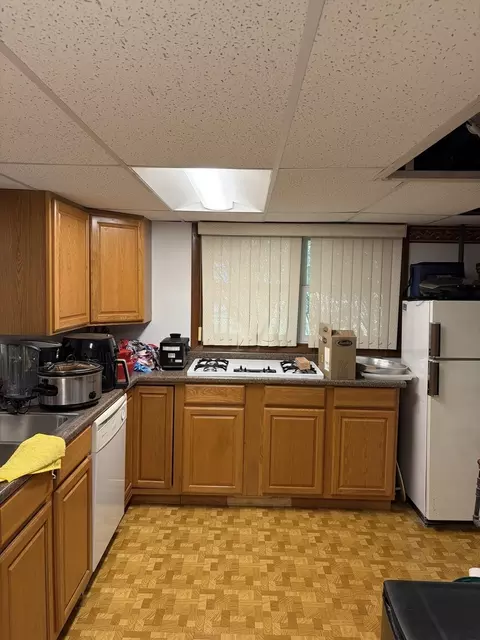 570 Jamison Ln, Hoffman Estates, IL 60169 photo 13
