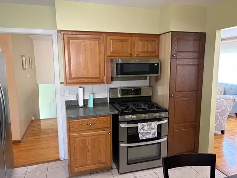 570 Jamison Ln, Hoffman Estates, IL 60169 photo 29