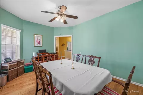 Dining - 4041 Whitehall Ln, Algonquin, IL 60102 photo 3 of 3