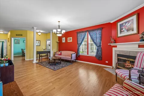Living - 4041 Whitehall Ln, Algonquin, IL 60102 photo 1 of 3
