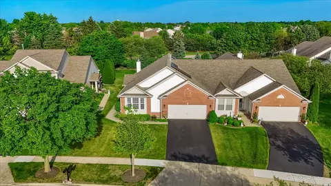 View/Area - 4041 Whitehall Ln, Algonquin, IL 60102 photo 1 of 3