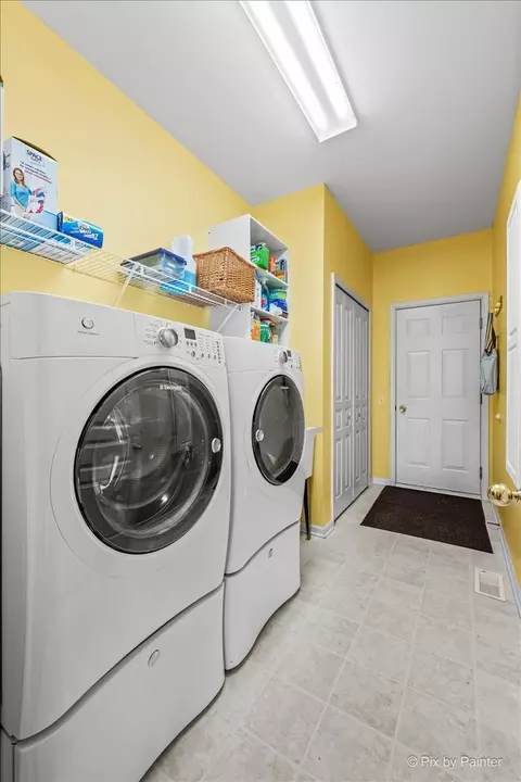 Other - 4041 Whitehall Ln, Algonquin, IL 60102 photo 4 of 7