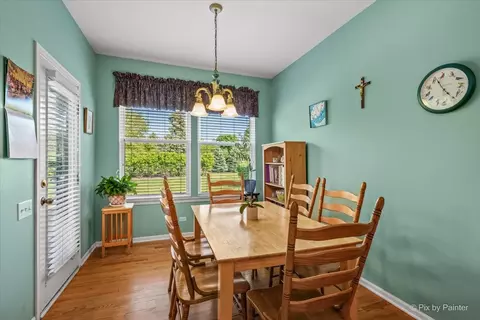 Dining - 4041 Whitehall Ln, Algonquin, IL 60102 photo 1 of 3
