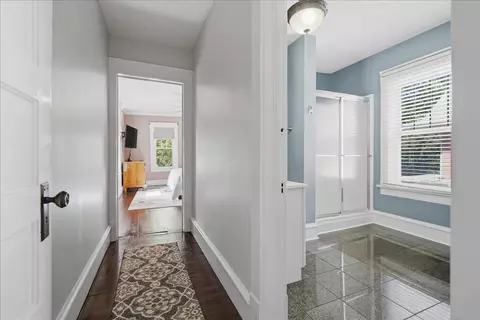 Entry Way - 1514 E Grove St, Bloomington, IL 61701 photo 9 of 12