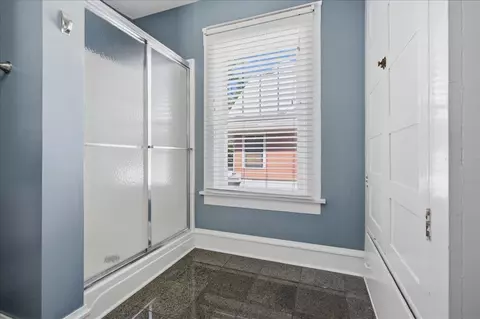 Bath - 1514 E Grove St, Bloomington, IL 61701 photo 3 of 5