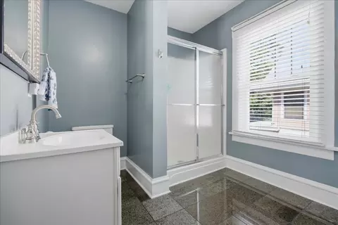 Bath - 1514 E Grove St, Bloomington, IL 61701 photo 2 of 5