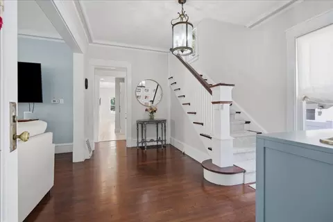 Entry Way - 1514 E Grove St, Bloomington, IL 61701 photo 1 of 12