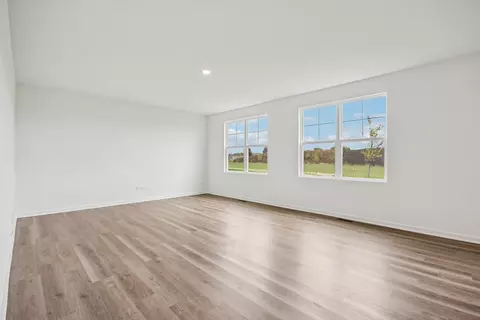 Living - 1874 Keating Dr, Aurora, IL 60503 photo 5 of 8