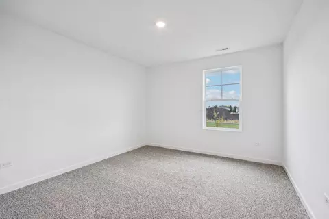 Bedroom - 1874 Keating Dr, Aurora, IL 60503 photo 7 of 13