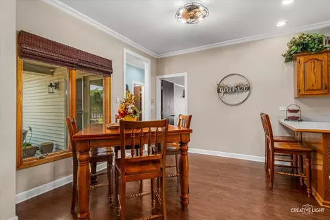 Dining - 6475 Junebug Ln, Morris, IL 60450 photo 2 of 2