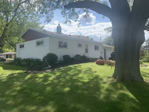 Exterior - 702 Bourn St, Harvard, IL 60033 photo 4 of 4