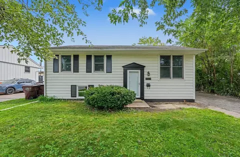 1861 225th St, Sauk Village, IL 60411