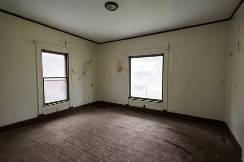 Bedroom - 643 S Myrtle Ave, Kankakee, IL 60901 photo 1 of 11