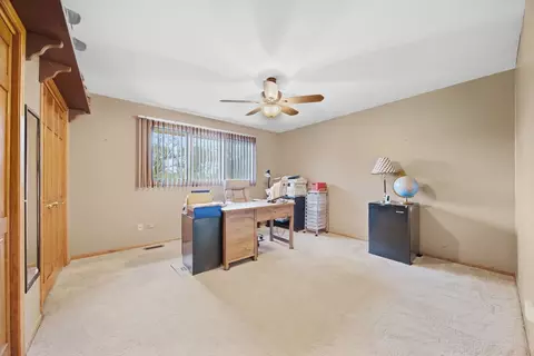 Bedroom - 11630 Parkside Ln, Mokena, IL 60448 photo 4 of 4
