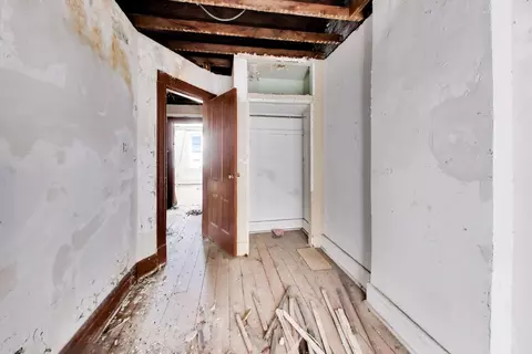Entry Way - 10713 S Champlain Ave, Chicago, IL 60628 photo 2 of 2