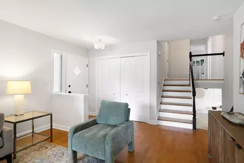 Entry Way - 851 Long Rd, Glenview, IL 60025 photo 1 of 1