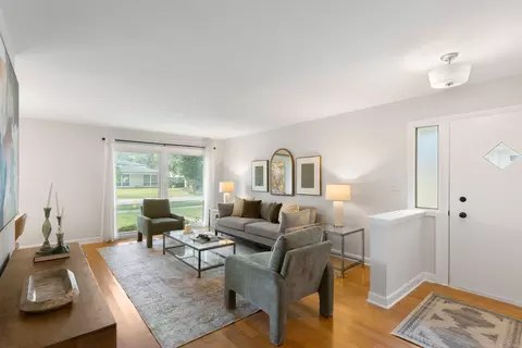 Other - 851 Long Rd, Glenview, IL 60025 photo 4 of 7
