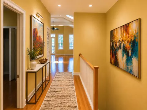 Entry Way - 4838 S St Lawrence Ave #3, Chicago, IL 60615 photo 3 of 6