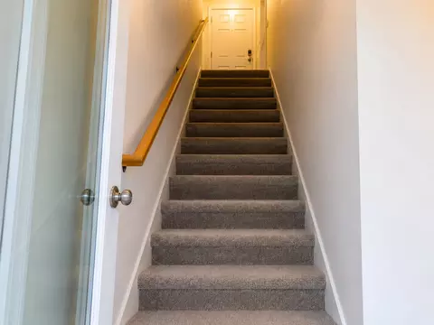 Entry Way - 4838 S St Lawrence Ave #3, Chicago, IL 60615 photo 1 of 6