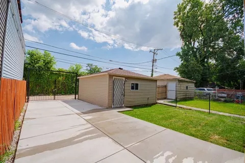 Exterior - 5723 S Green St, Chicago, IL 60621 photo 5 of 6