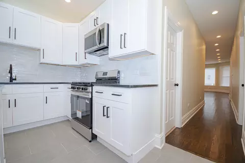 Kitchen - 5723 S Green St, Chicago, IL 60621 photo 2 of 11