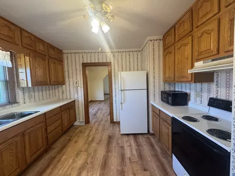 Kitchen - 2531 115th Ave, Viola, IL 61486 photo 1 of 3
