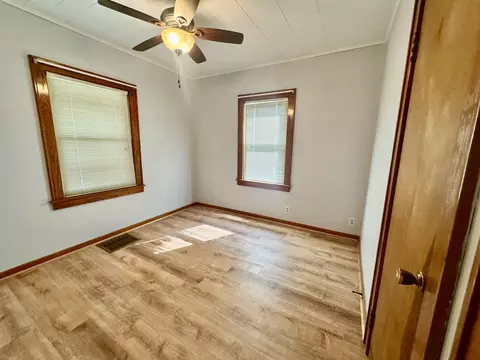 Bedroom - 2531 115th Ave, Viola, IL 61486 photo 5 of 5