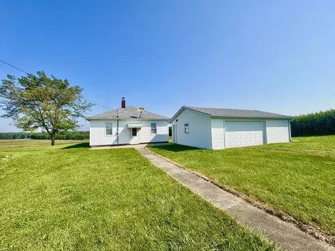 Exterior - 2531 115th Ave, Viola, IL 61486 photo 1 of 11