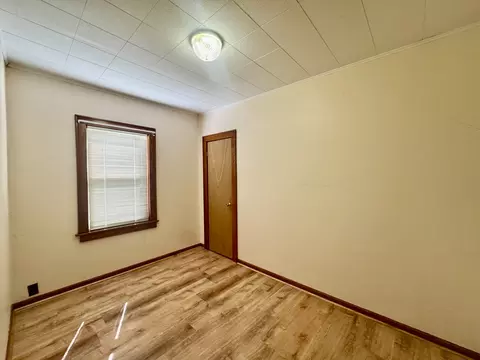 Bedroom - 2531 115th Ave, Viola, IL 61486 photo 2 of 5