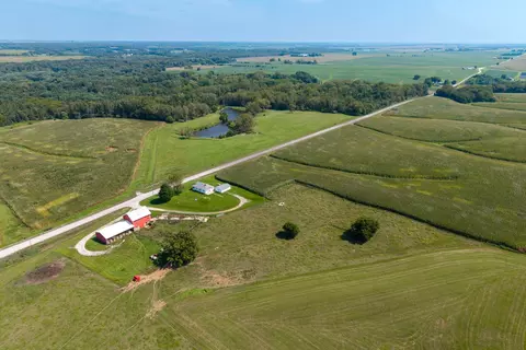 View/Area - 2531 115th Ave, Viola, IL 61486 photo 8 of 10