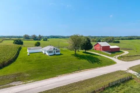 View/Area - 2531 115th Ave, Viola, IL 61486 photo 2 of 10