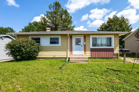2733 N Lincoln Ave, Davenport, IA 52804