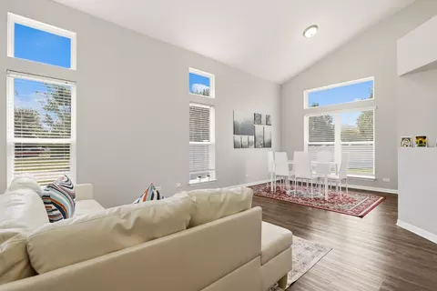 Living - 6710 Sahara Dr, Plainfield, IL 60586 photo 1 of 4